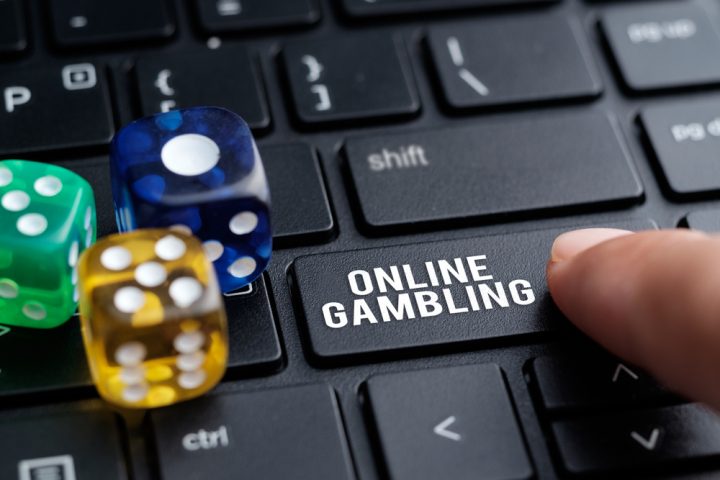 Why Go With Cost-free Casino Poker Gaming’s