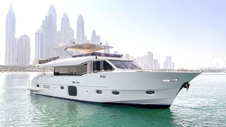 Seas of Luxury Yacht Rentals Redefining Dubai’s Maritime Charm